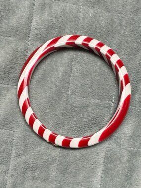 Vintage Plastic Bangle Bracelet, Red and White Striped, Candy Cane, Retro, Boho